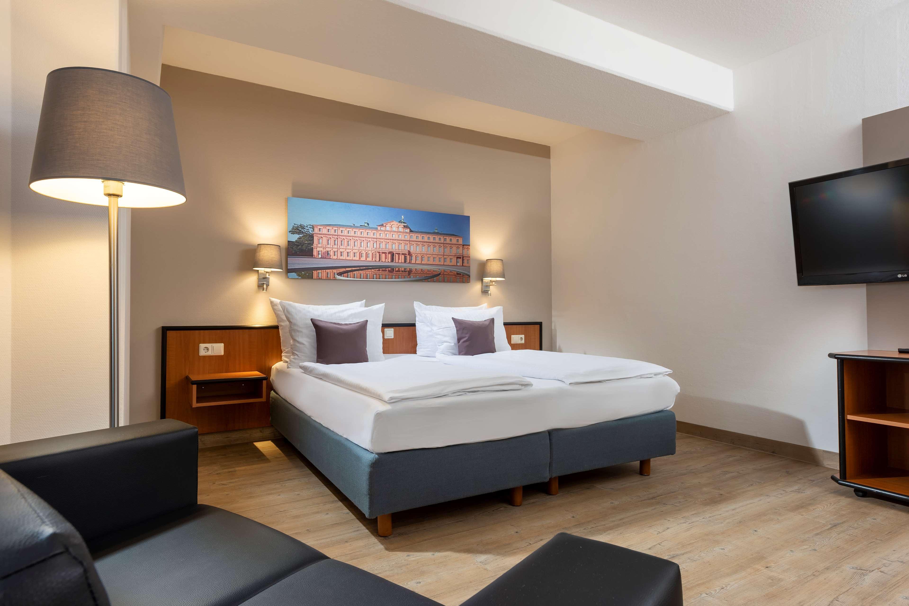 B&B Hotel Rastatt راستات الغرفة الصورة